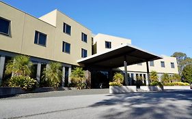 Golden Pebble Hotel